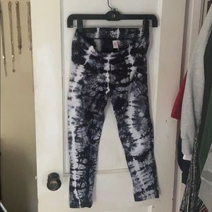 tie dye leggings!